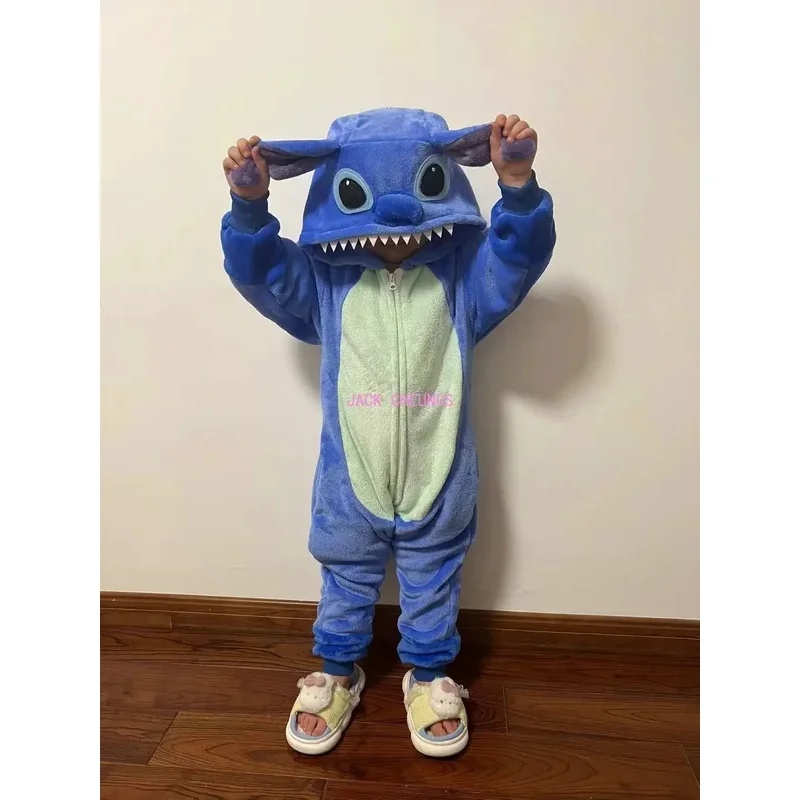 Anime Cosplay 2026 - AnimeVibe 2026 New Zipper Blue Stitch
