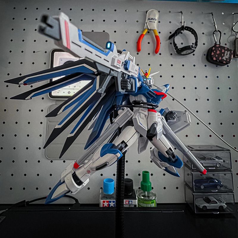 1/144 HG Scale Mecha Plastic M - Bandai Gundam Hg recension och pris